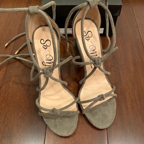 Brand new tie up heels - Picture 2 of 6